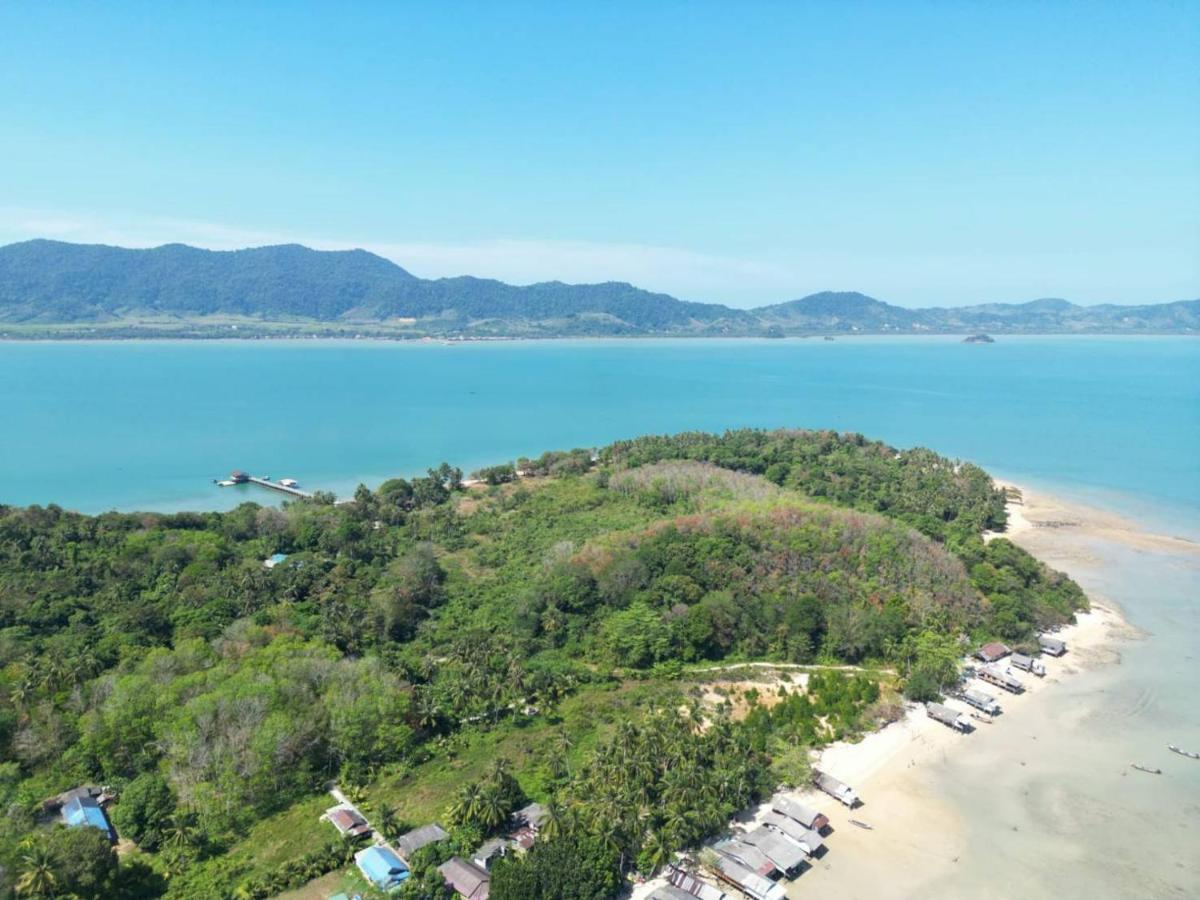 Malee Homestay Ko Por Exterior foto