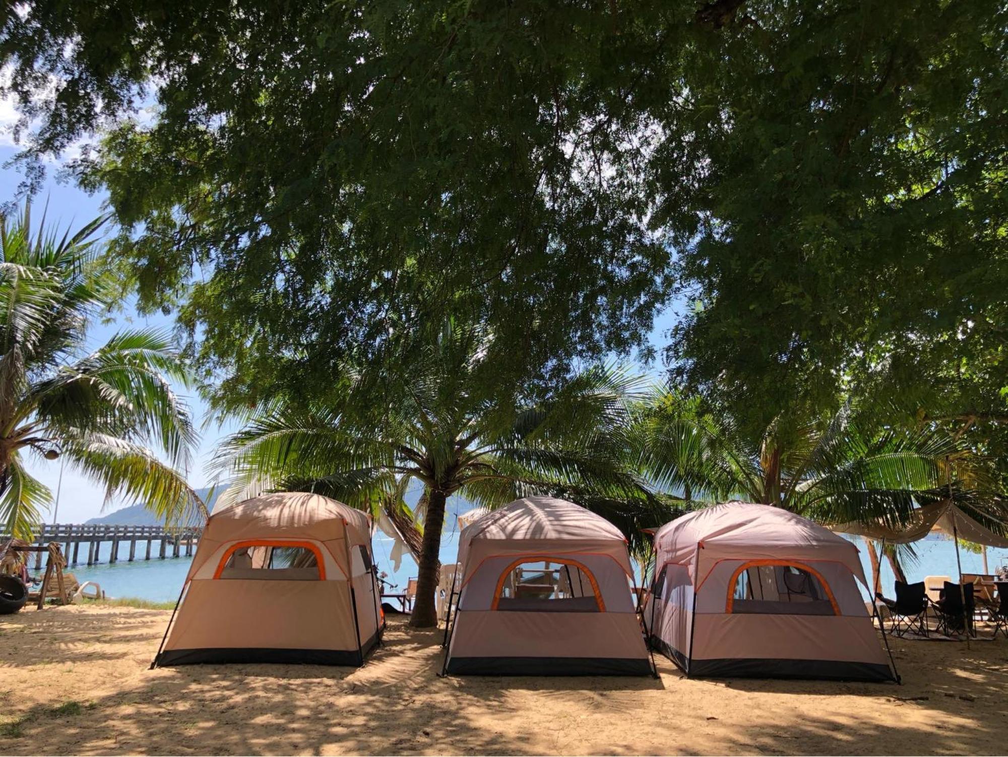 Malee Homestay Ko Por Exterior foto
