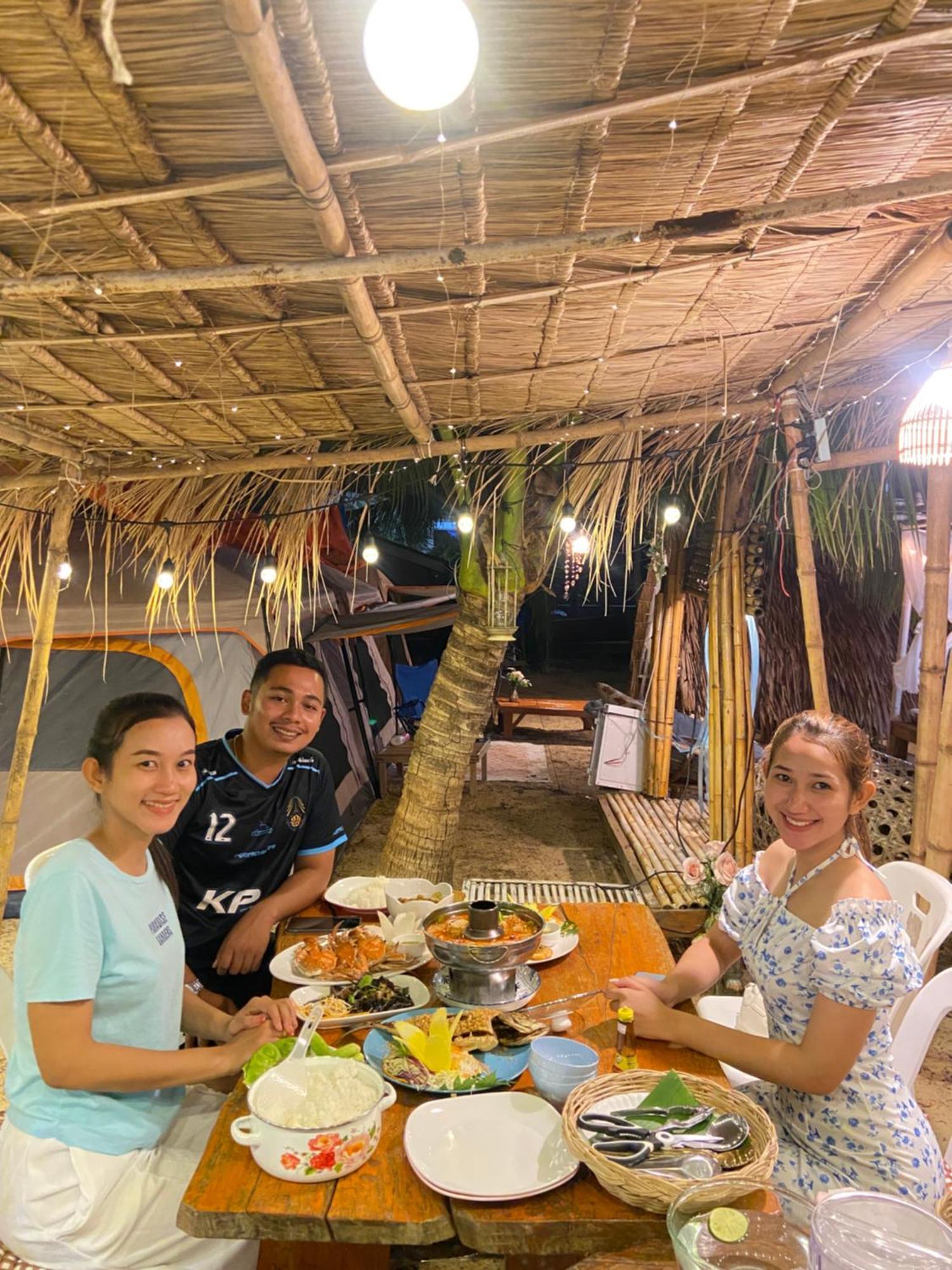 Malee Homestay Ko Por Exterior foto